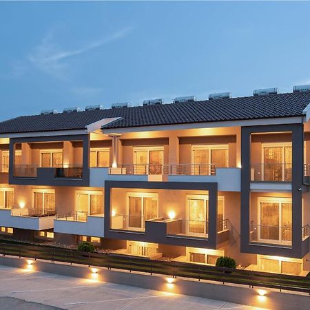 Sithonia Suites Luxury 2 Beds Studio, Semi-Ground Floor Nikiti  Bagian luar foto